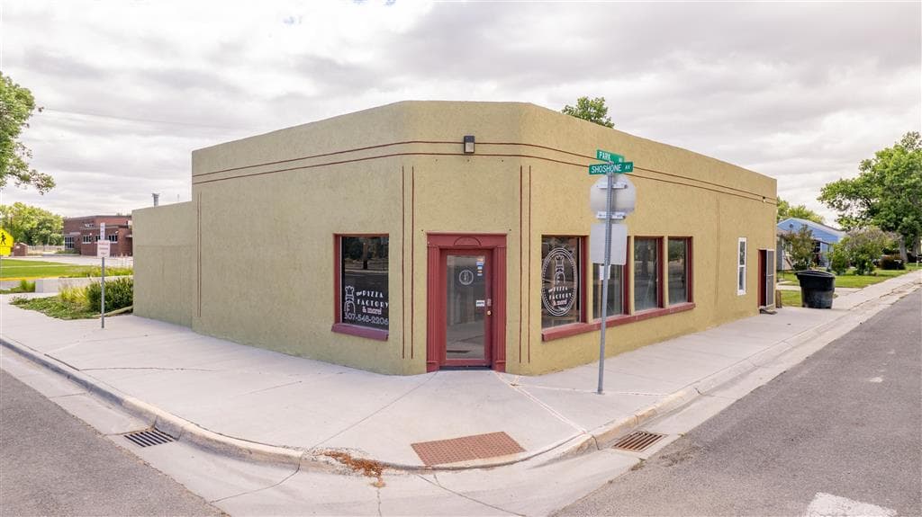 490 Shoshone Ave photo 1