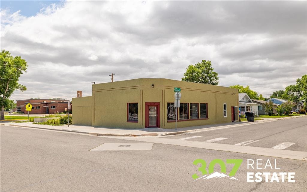 490 Shoshone Ave — photo 14 of 27