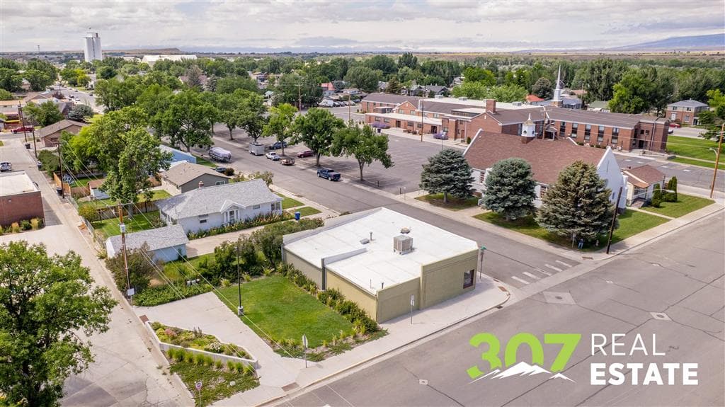 490 Shoshone Ave — photo 20 of 27