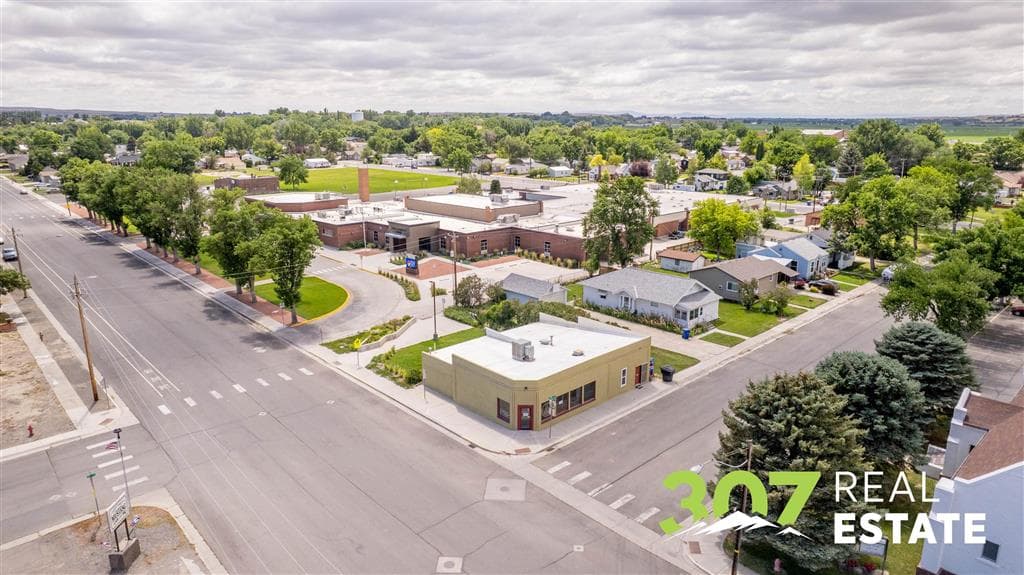 490 Shoshone Ave — photo 21 of 27