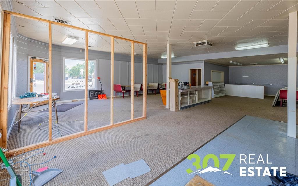 490 Shoshone Ave — photo 4 of 27