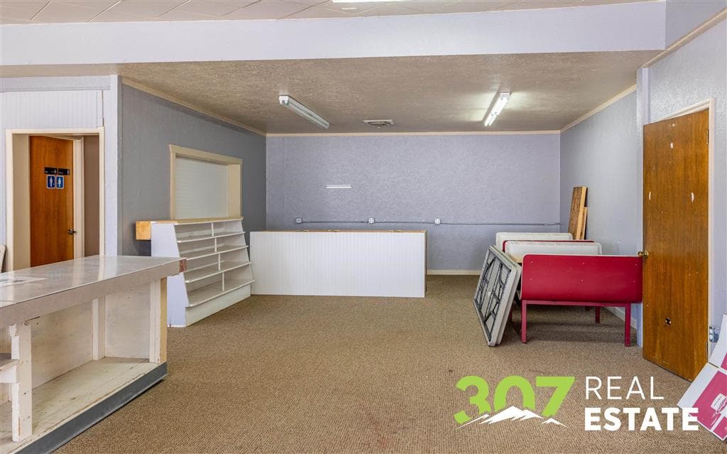 490 Shoshone Ave — photo 5 of 27