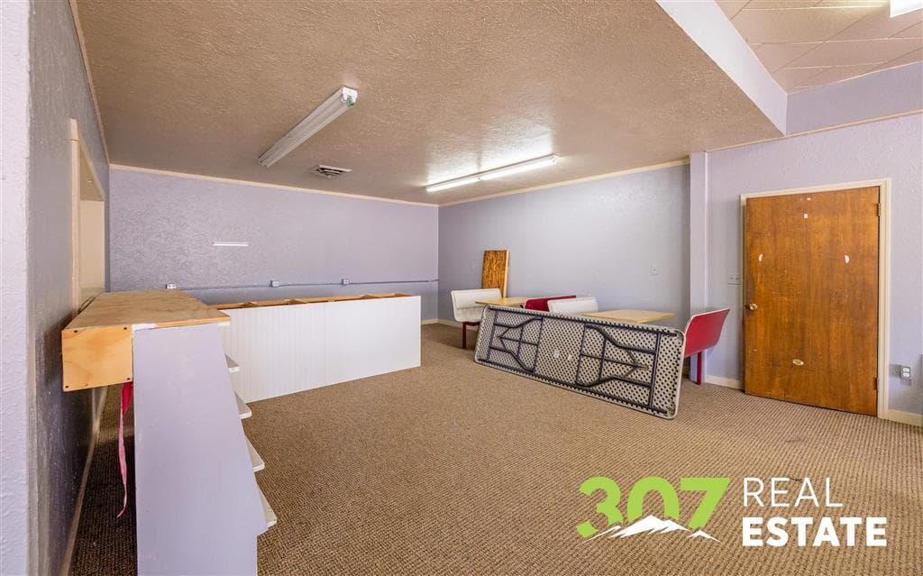 490 Shoshone Ave — photo 7 of 27