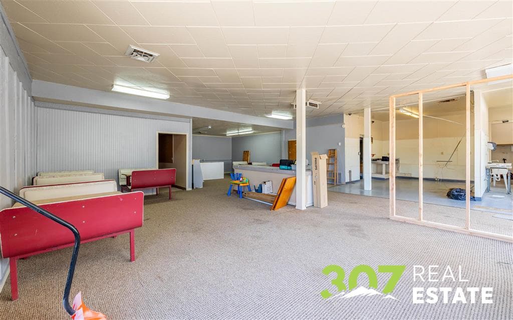 490 Shoshone Ave — photo 8 of 27