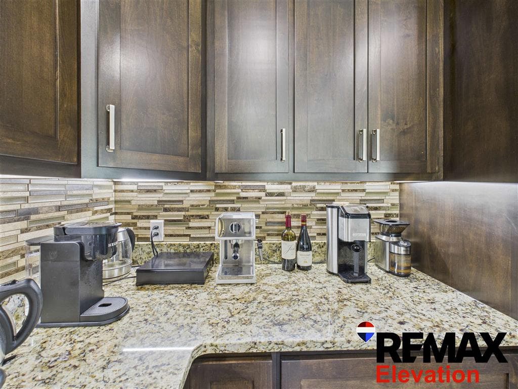 108 Stillwater Dr — photo 20 of 54