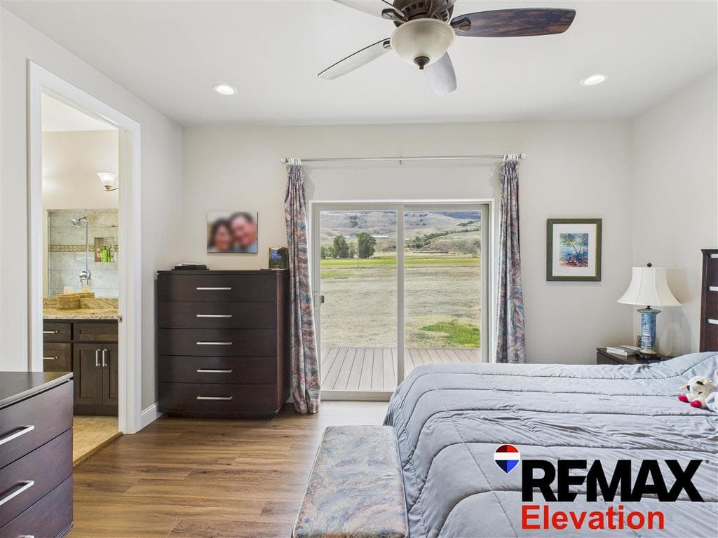 108 Stillwater Dr — photo 26 of 54