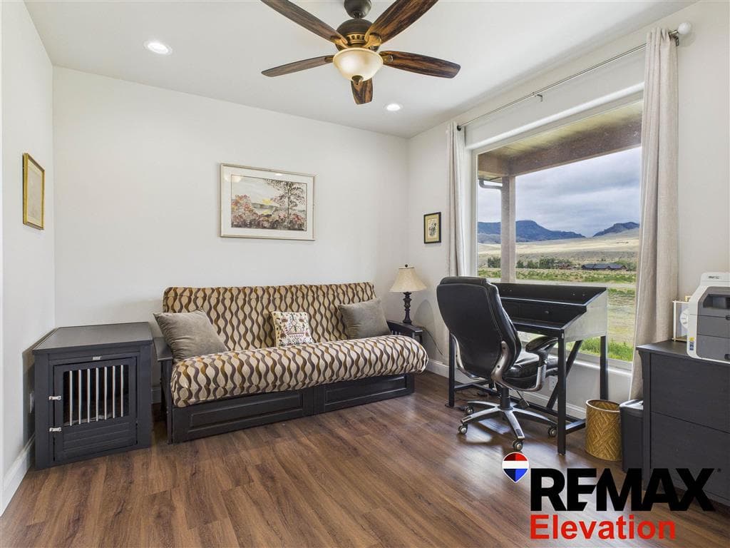 108 Stillwater Dr — photo 30 of 54