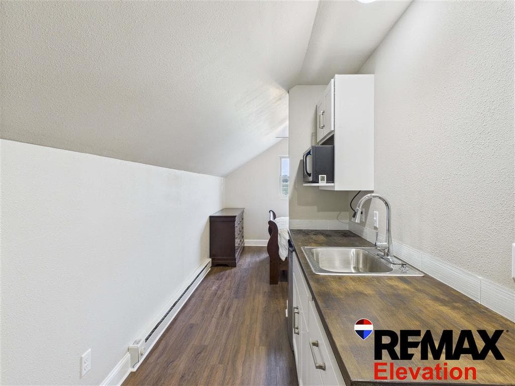 108 Stillwater Dr — photo 37 of 54