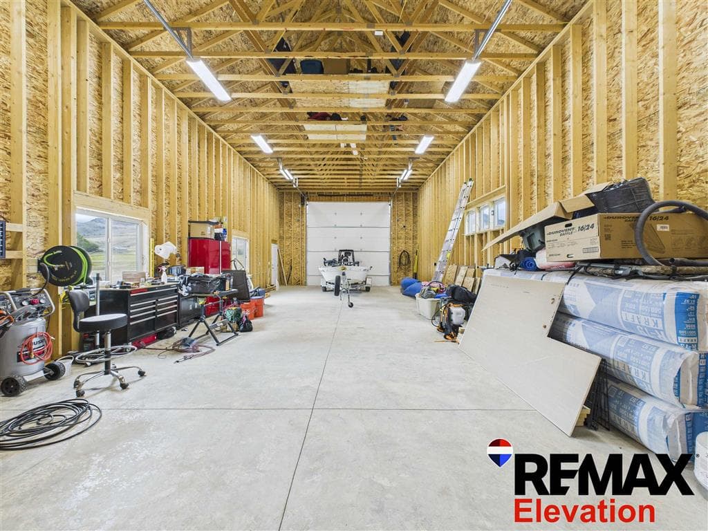 108 Stillwater Dr — photo 45 of 54