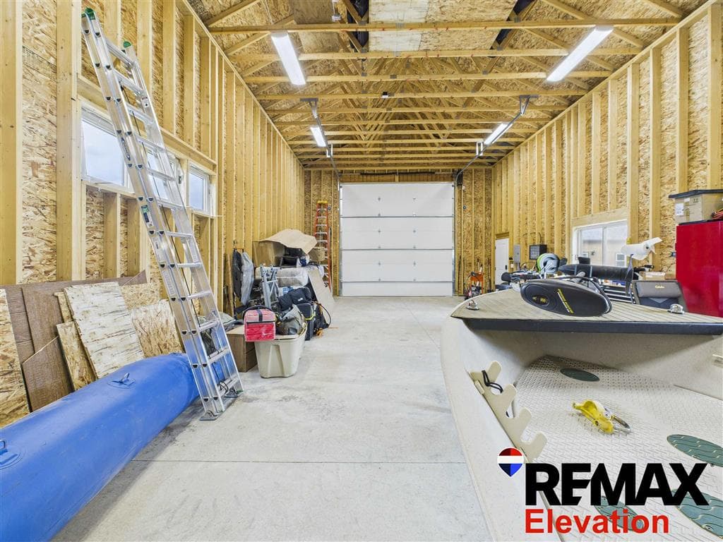 108 Stillwater Dr — photo 46 of 54