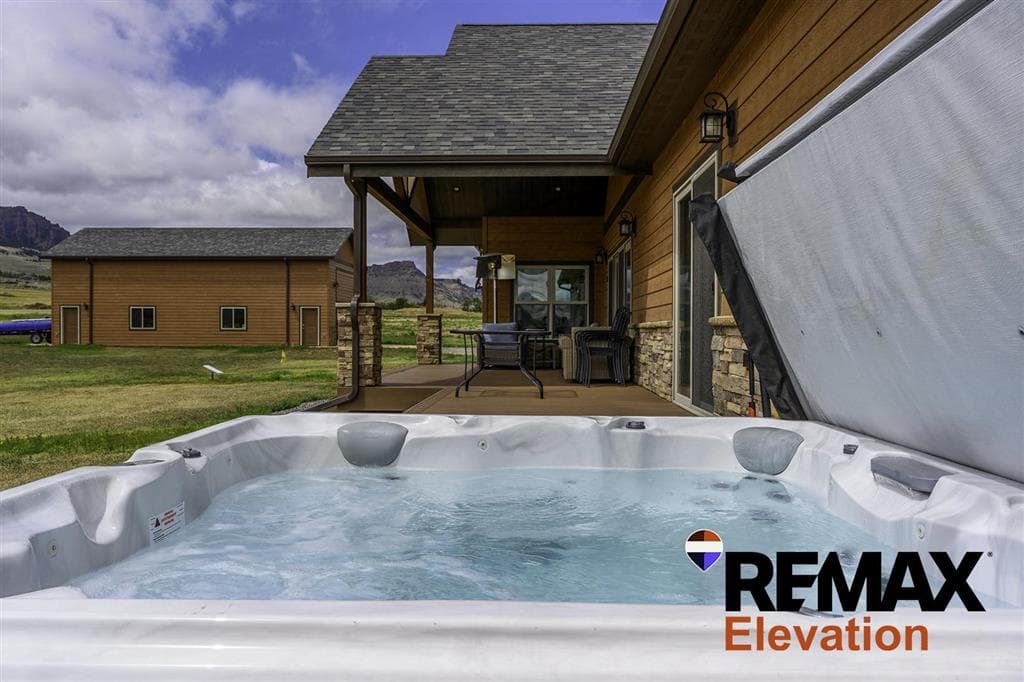 108 Stillwater Dr — photo 49 of 54