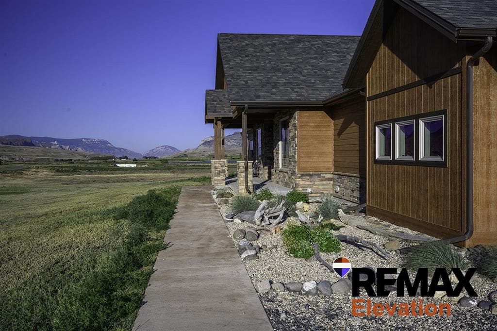 108 Stillwater Dr — photo 6 of 54