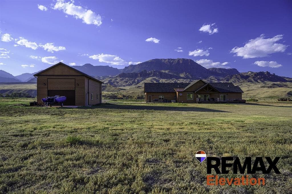 108 Stillwater Dr — photo 10 of 54