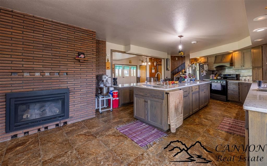 124 Highway 14A West — photo 19 of 88