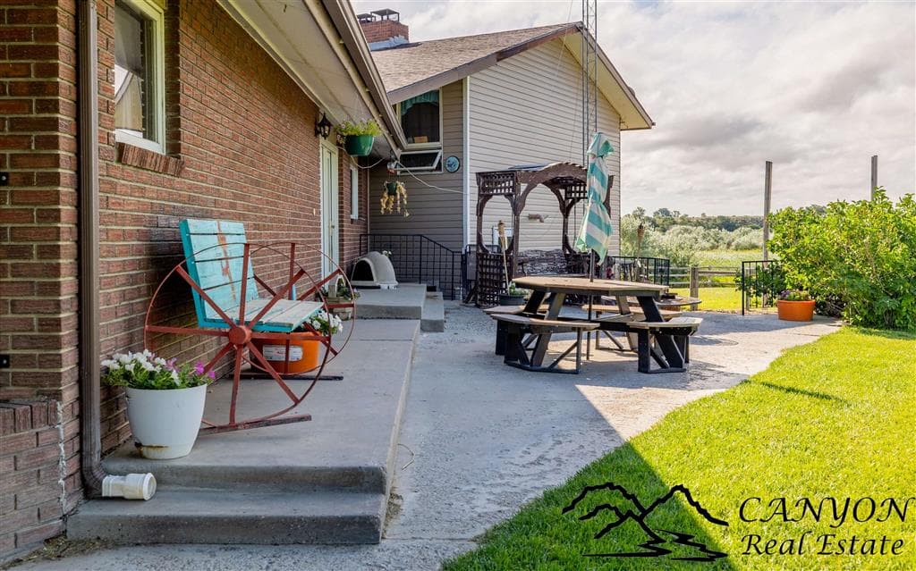 124 Highway 14A West — photo 62 of 88