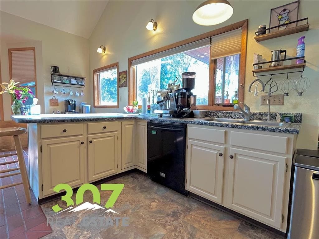 403 Fiddlers Ln — photo 32 of 51