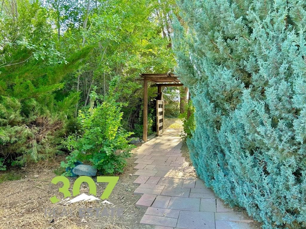 403 Fiddlers Ln — photo 5 of 51