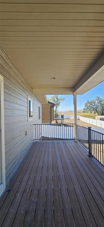 2707 Skyview Ln — photo 3 of 16