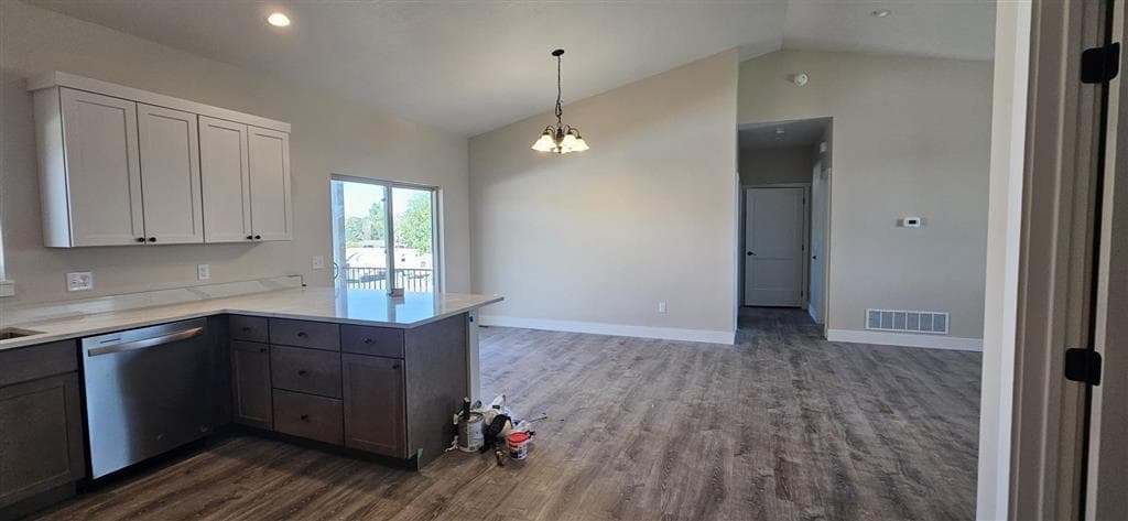 2707 Skyview Ln — photo 8 of 16