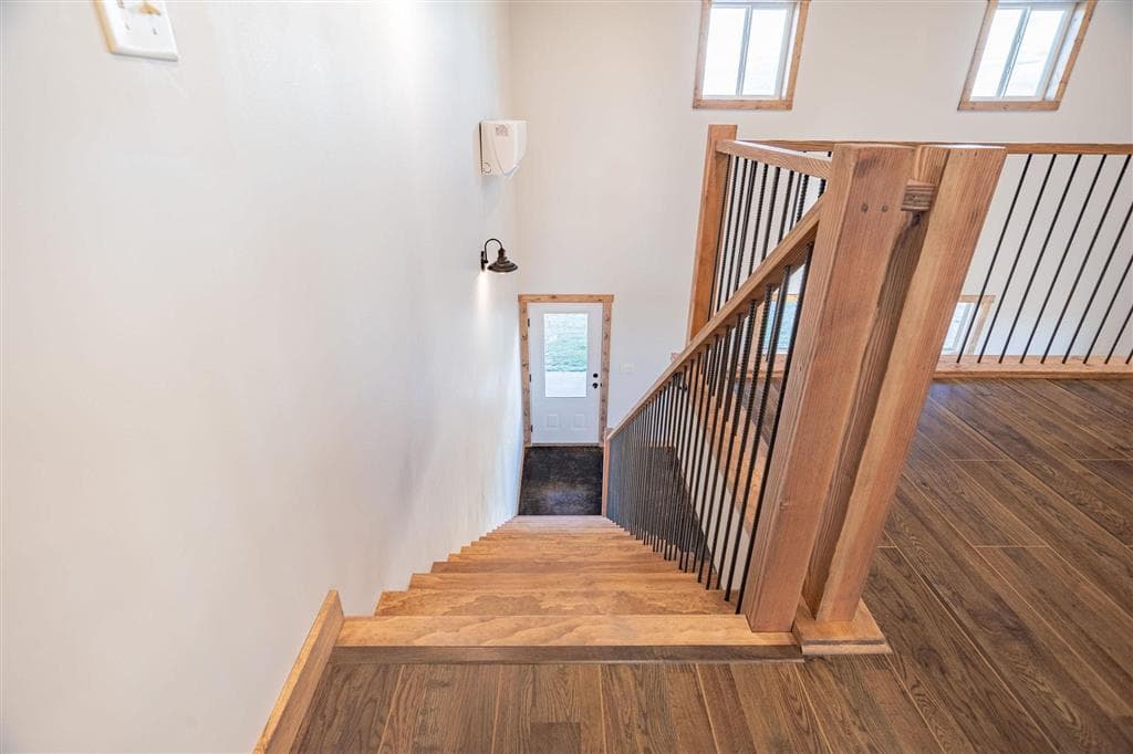 341 Frontier Drive — photo 13 of 38