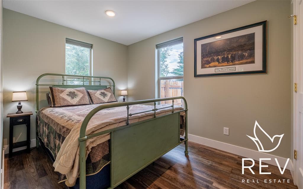 1408 Alger Ave — photo 12 of 24