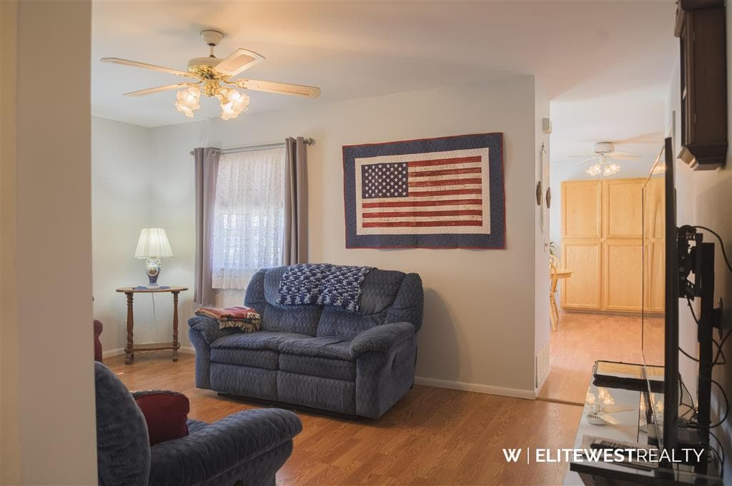 139 East 7th St — photo 15 of 71