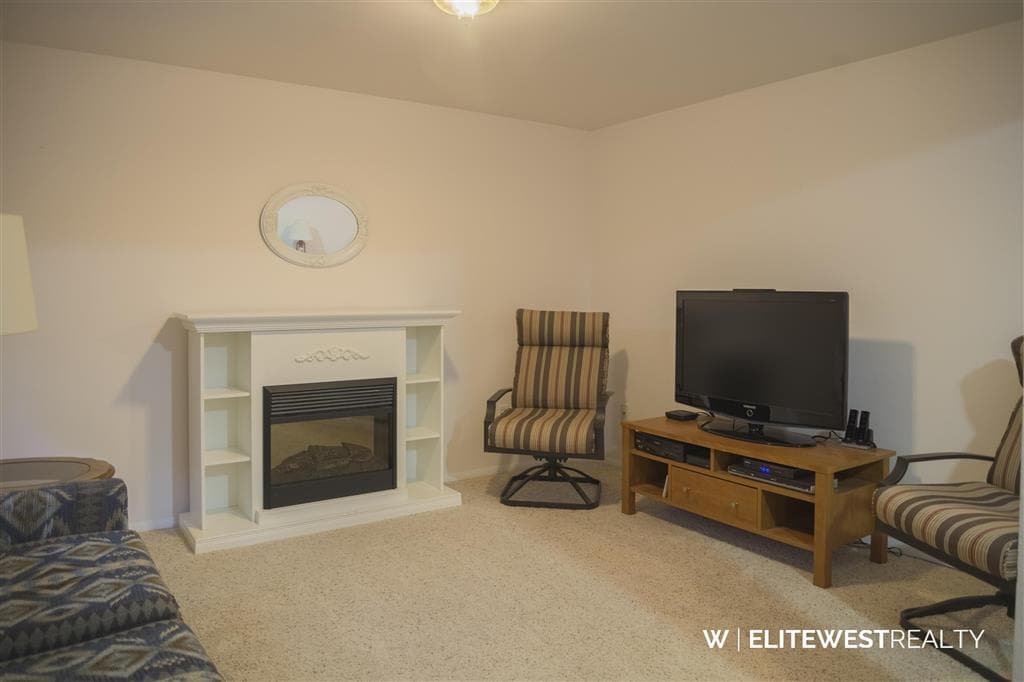 139 East 7th St — photo 33 of 71