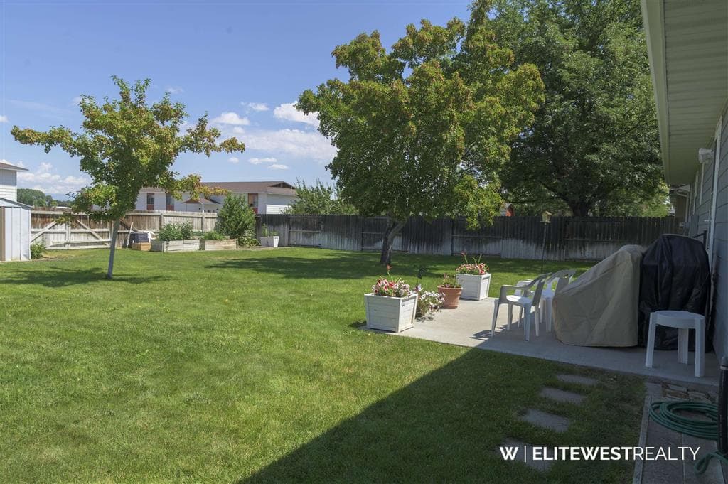 139 East 7th St — photo 48 of 71