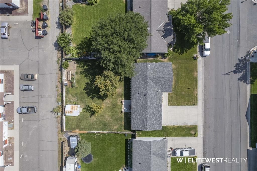 139 East 7th St — photo 66 of 71