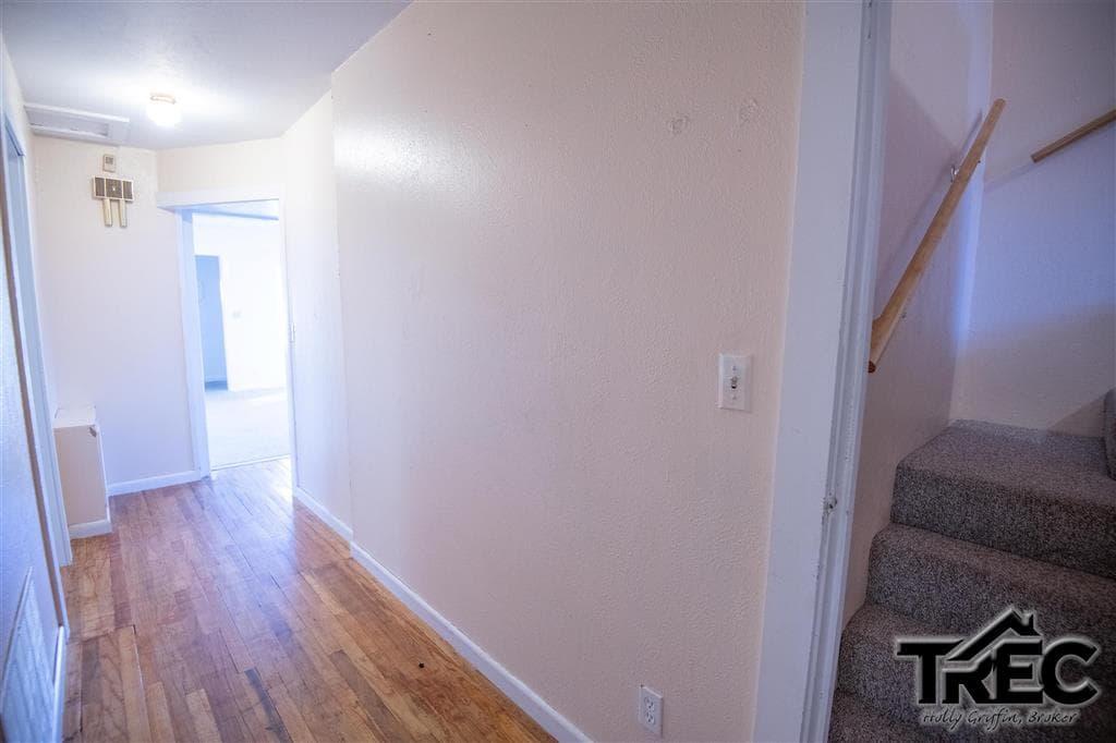 522 Avenue F — photo 14 of 25