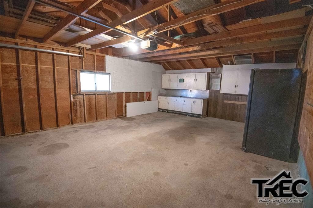 522 Avenue F — photo 21 of 25