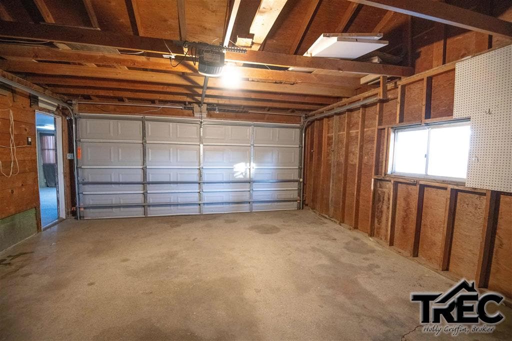 522 Avenue F — photo 22 of 25