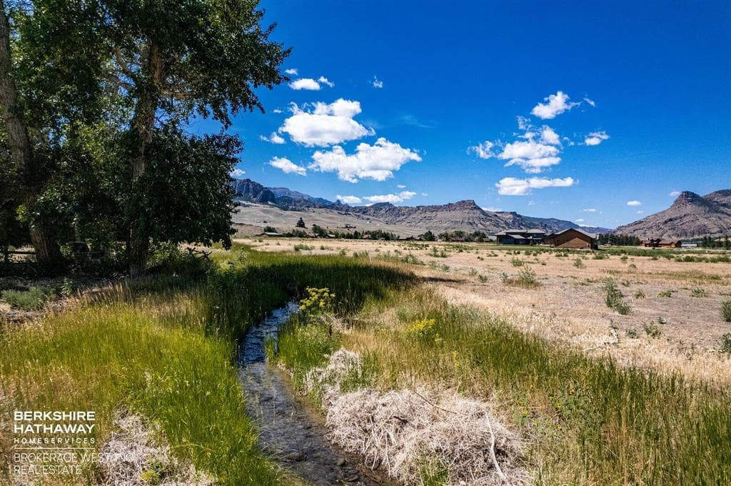 58 Big Creek Dr — photo 9 of 16