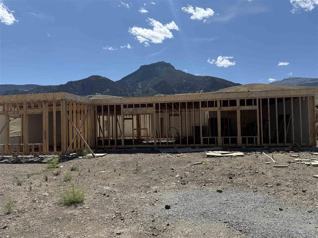 203 Hawk Dr — photo 5 of 14