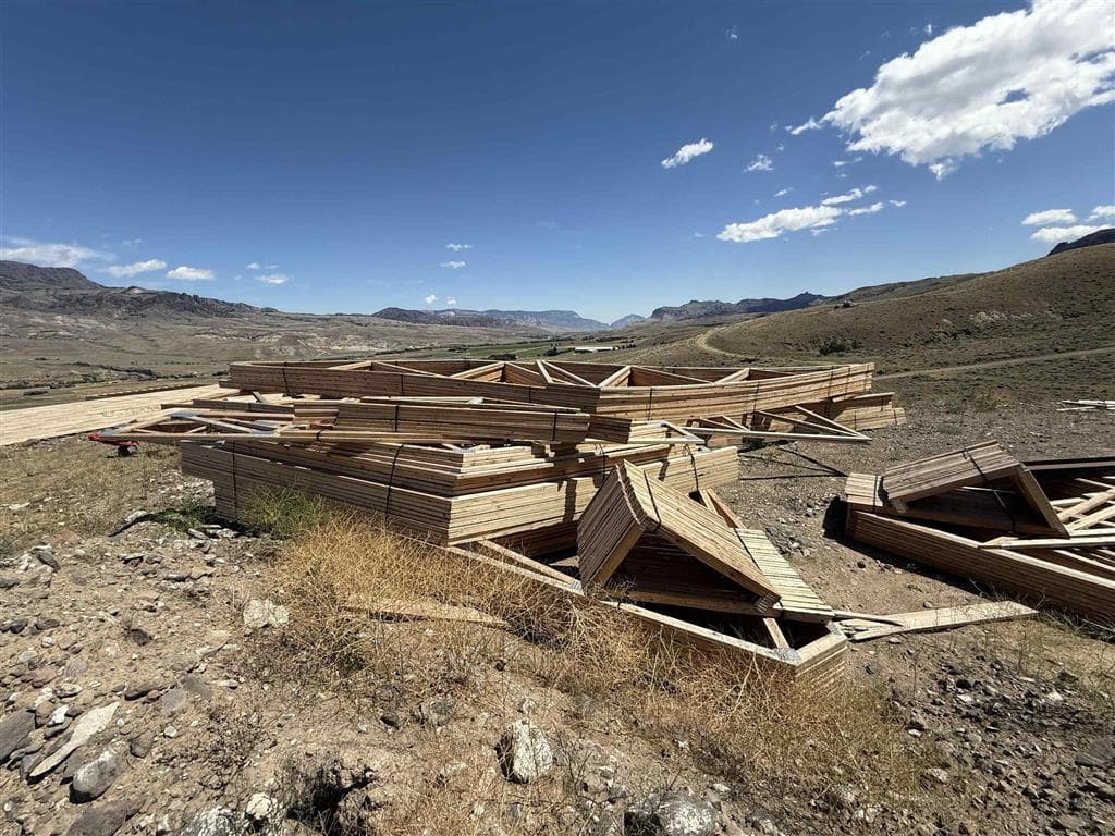 203 Hawk Dr — photo 9 of 14