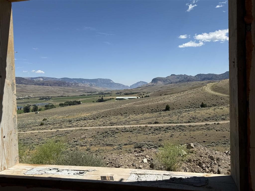 203 Hawk Dr — photo 10 of 14