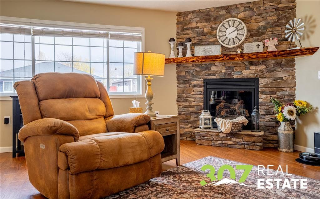 1142 E Madison St — photo 13 of 42