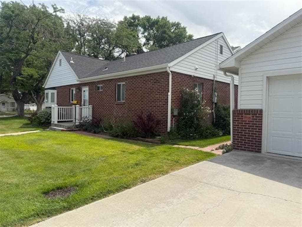 612 Oregon Ave — photo 5 of 21