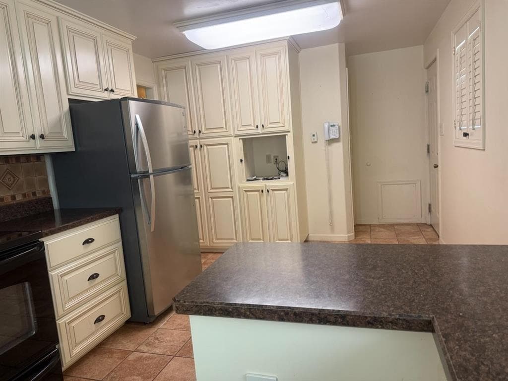 612 Oregon Ave — photo 7 of 21