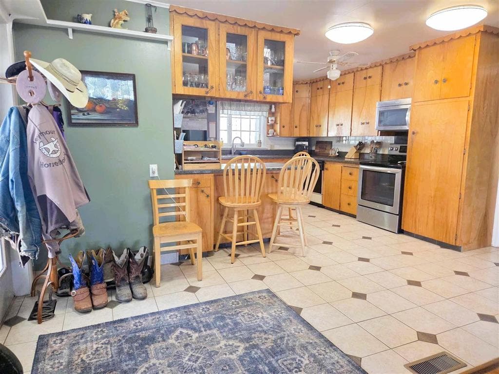 96 & 98 2nd St — photo 18 of 51