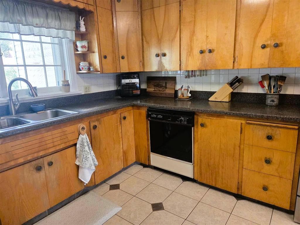 96 & 98 2nd St — photo 22 of 51