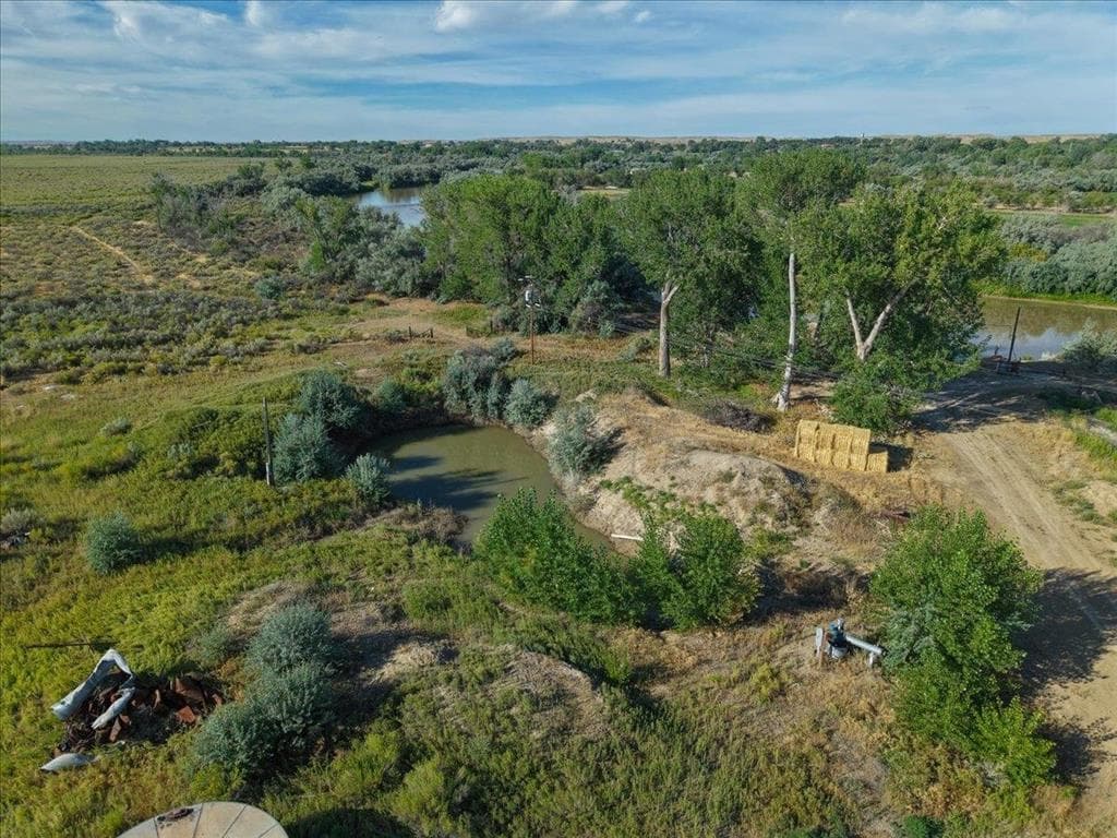 2834 Lane 42 — photo 2 of 12