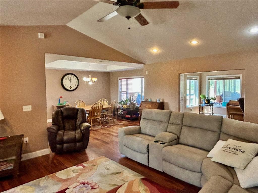 1328 Road 11 — photo 6 of 57