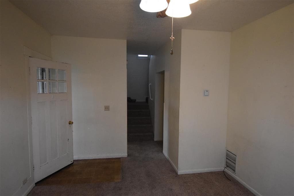 247 N Bernard St — photo 12 of 18