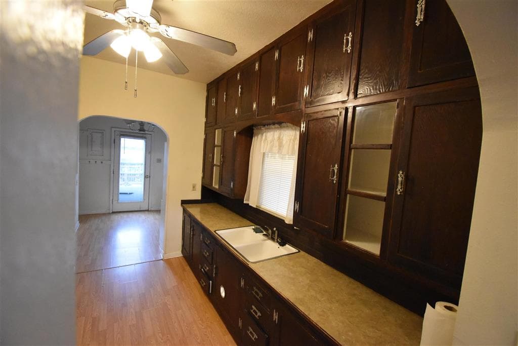 247 N Bernard St — photo 8 of 18