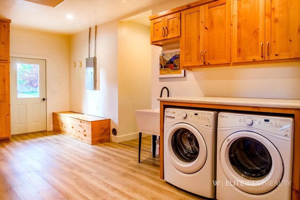 2513 Newton Ave — photo 46 of 74