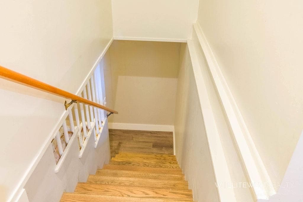 2513 Newton Ave — photo 47 of 74