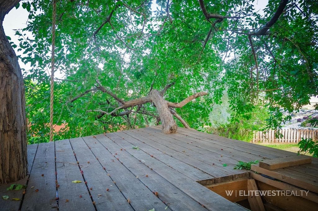 2513 Newton Ave — photo 60 of 74