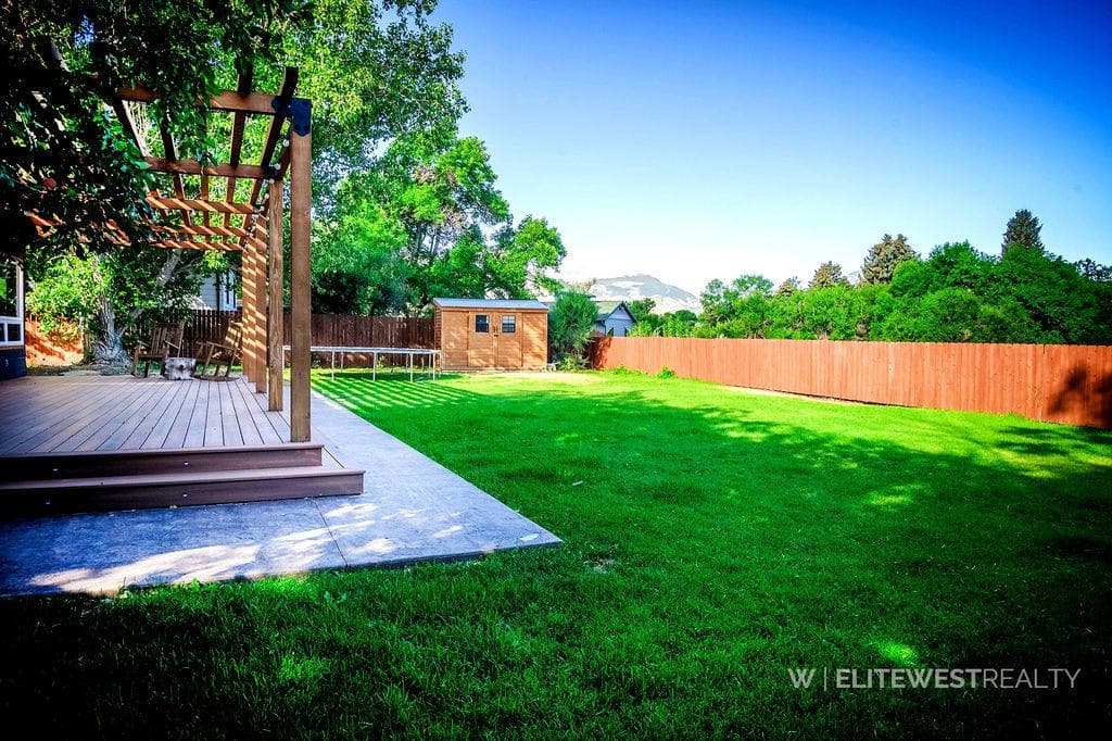 2513 Newton Ave — photo 65 of 74