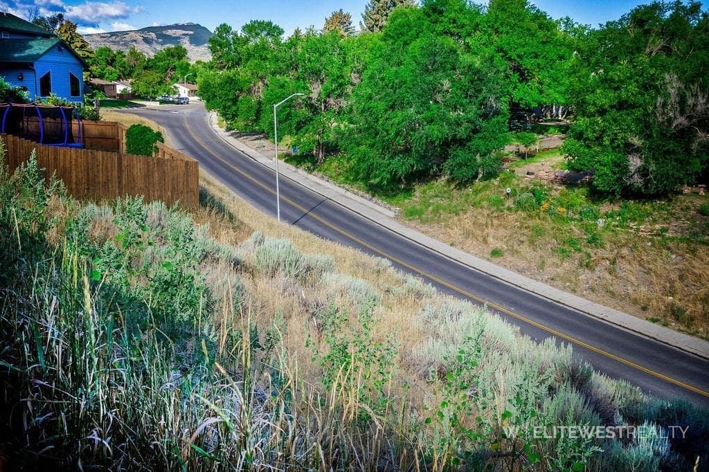 2513 Newton Ave — photo 68 of 74